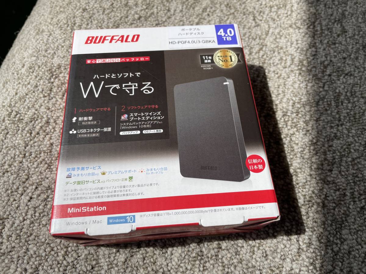 スタイリッシュシンプル BUFFALO ポータブルHDD ブラック 4TB HD-PGF4