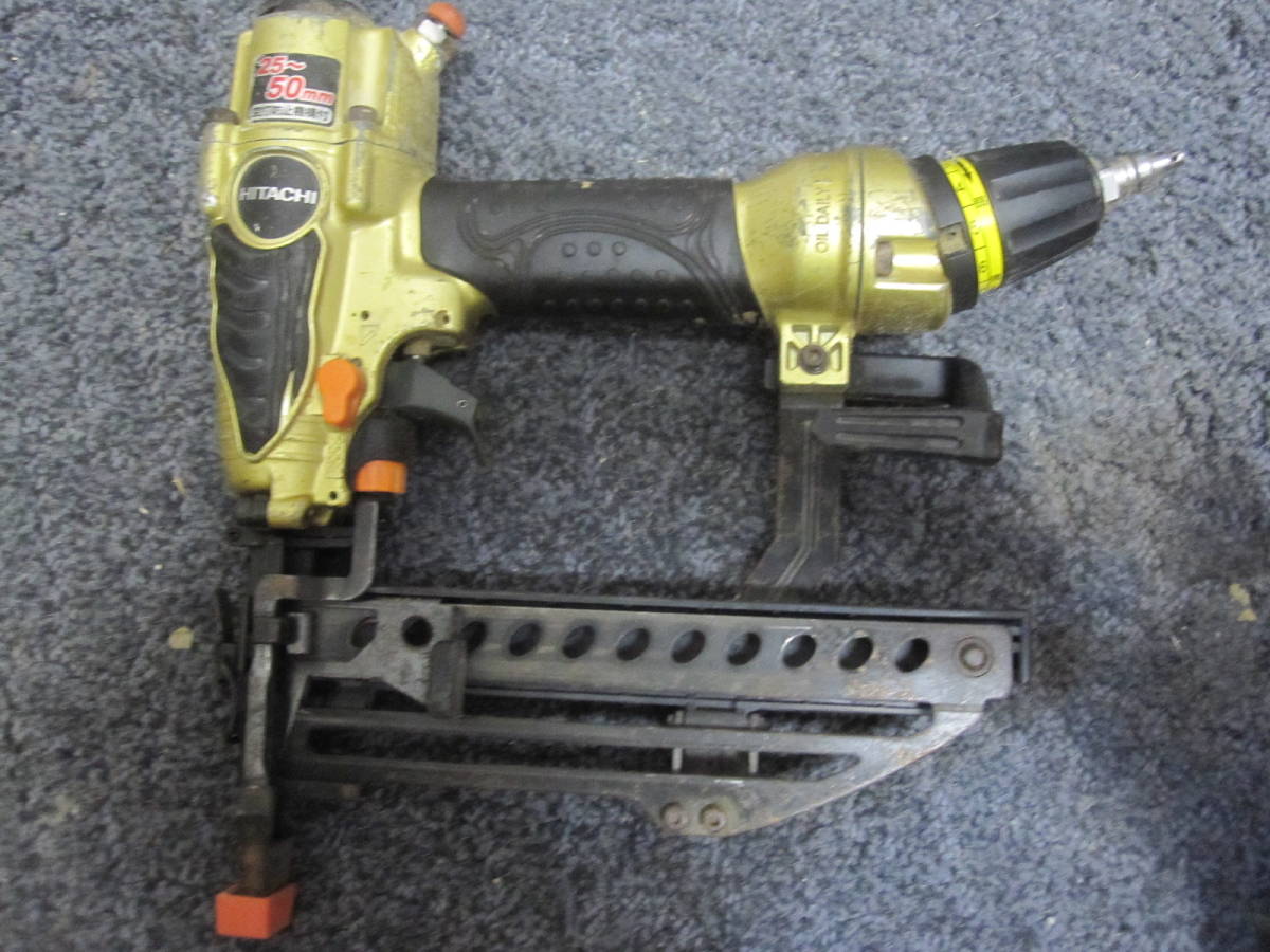 ジャンク品 日立工機(現ハイコーキ)高圧4mmフロアタッカN5004HMF