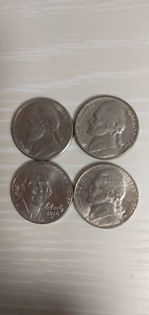 【送料無料】アメリカ　2016年ジェファーソン5セント硬貨1枚＋1962年・1997年・2001年ワシントン5セント硬貨3枚_画像1