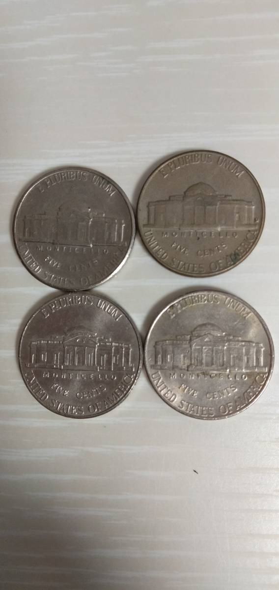 【送料無料】アメリカ　2016年ジェファーソン5セント硬貨1枚＋1962年・1997年・2001年ワシントン5セント硬貨3枚_画像2