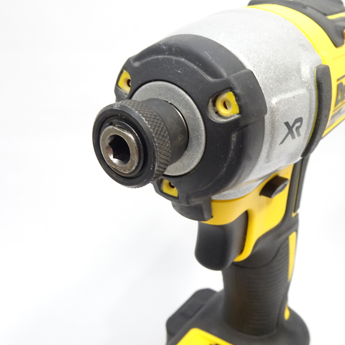 USED】DEWALT デウォルト 18V 4.0Ah インパクトドライバー DCF887M2