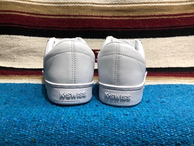 大特価得価 ヤフオク! ケースイス CLASSIC 88 WHI... - 新品30%OFF K-SWISS 数量限定定番