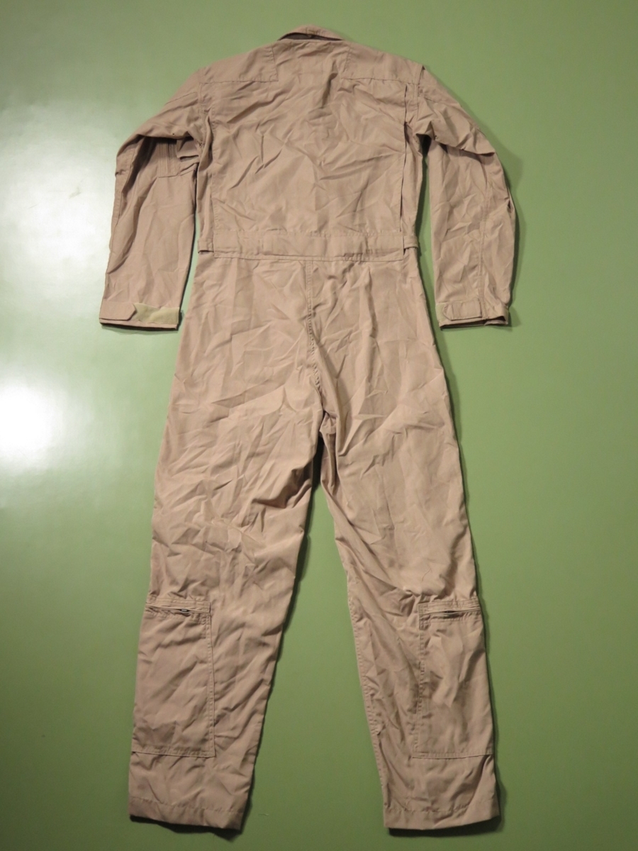 米軍実物 CWU-27/P フライトスーツ 38L タン | www.med-vesta.ru