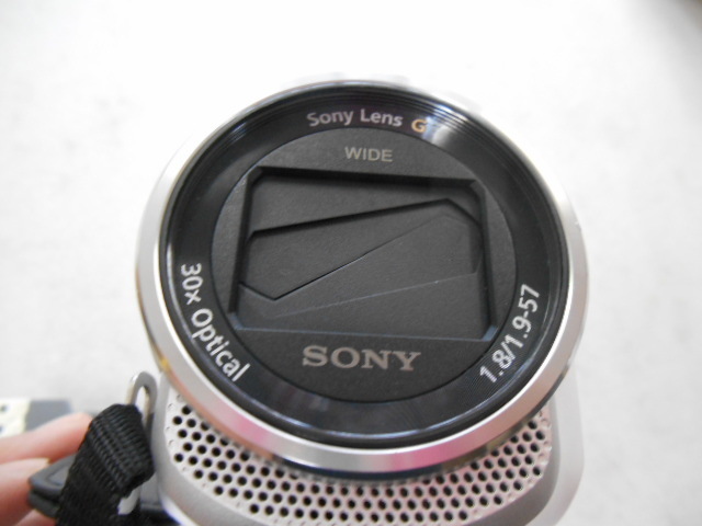 ♪ジャンク　SONY HDR-CX680　 ビデオカメラ ②_画像2