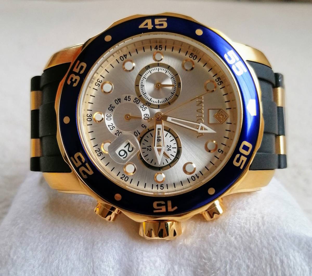 インビクタ プロダイバー INVICTA PRO DIVER 17880 セイコー クォーツ