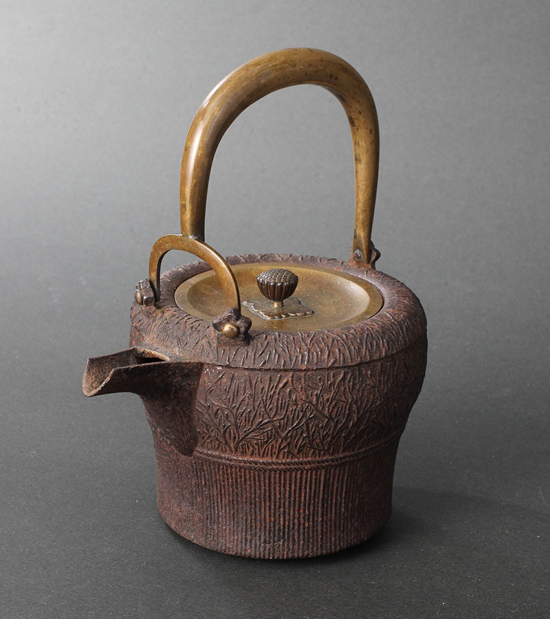 希少 黒入荷! e1620 銚子 鉄製 糸目 合わせ箱 酒注 酒器 鉄瓶 茶道具 【国内発送】 e1620 銚子 茶道具 鉄瓶 酒器 酒注 合わせ箱 糸目 鉄製 金属工芸