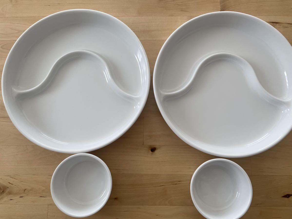 無印良品 食器4点セット(磁器 白 ホワイト こども食器 仕切皿 無印良品 食器4点セット(磁器 白 ホワイト こども食器 仕切皿