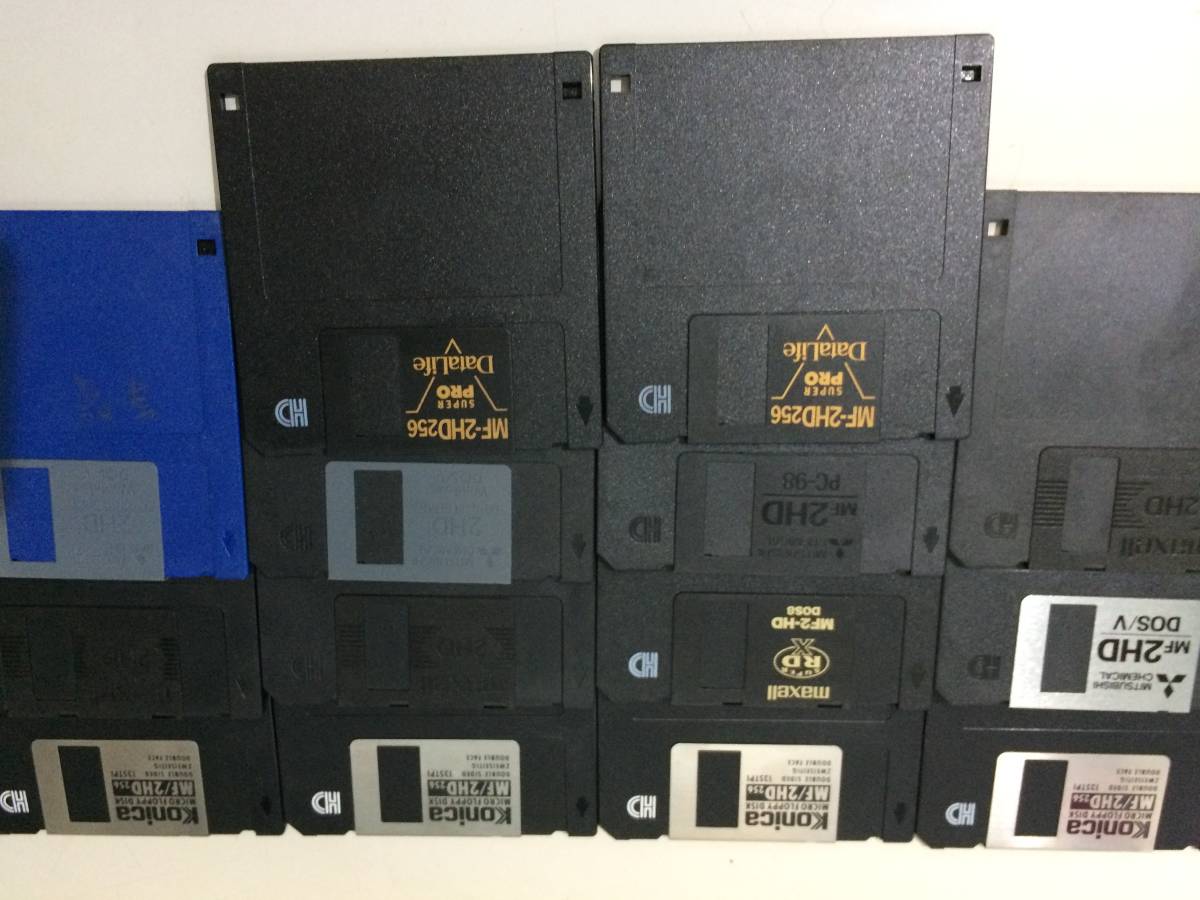  secondhand goods 3.5 -inch 2HD floppy disk 14 sheets present condition goods ①