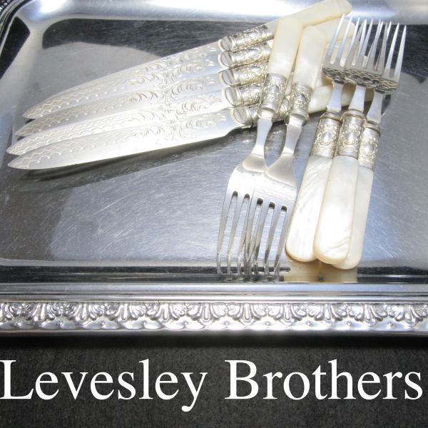 Levesley Brothers【白蝶貝】パストリーセット ナイフ/フォーク10本