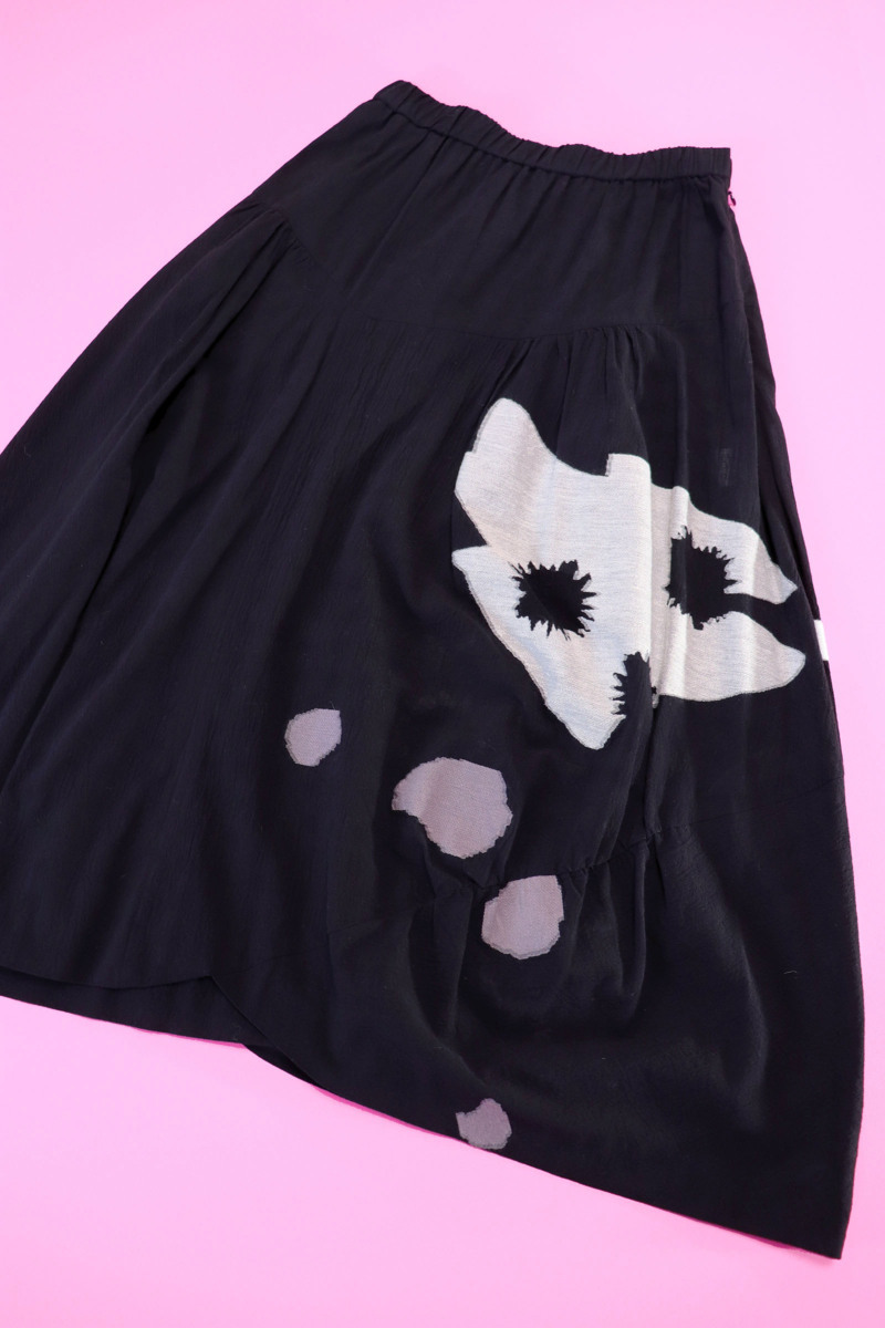 63％以上節約 ☆美品2018☆慈雨 センソユニコ ジャガード織変形ロングスカート：40 黒系xq946 正式的