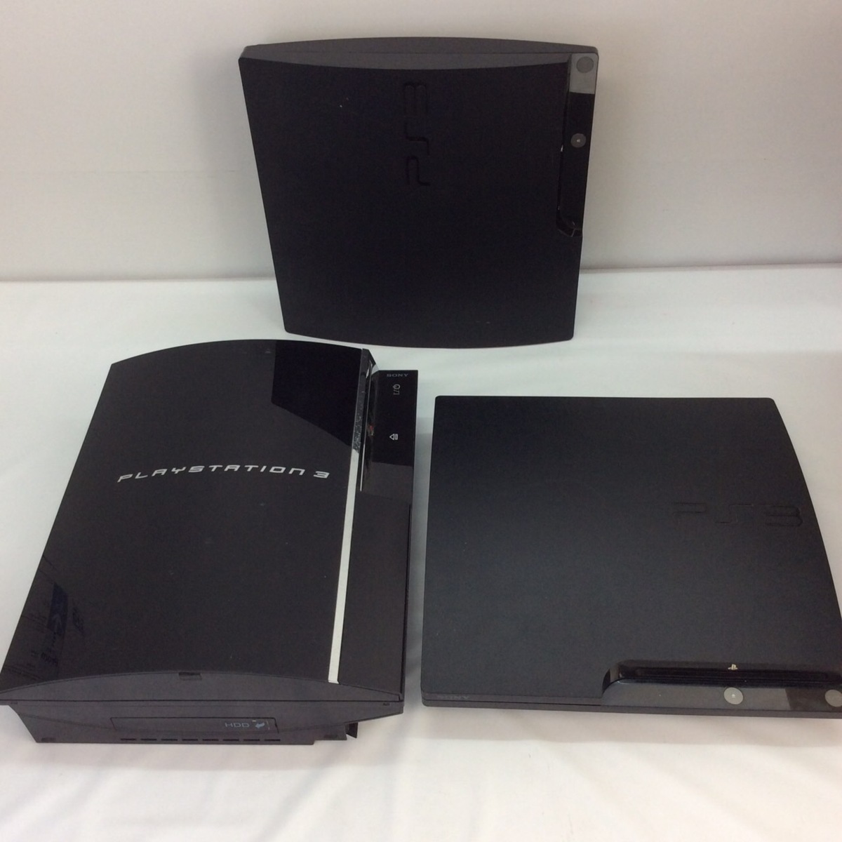 05Y7110 ★1円～【PS3】本体 3台セット CECHA00 CECH-2000A×2 プレイステーション 動作未確認 ジャンク品_画像1