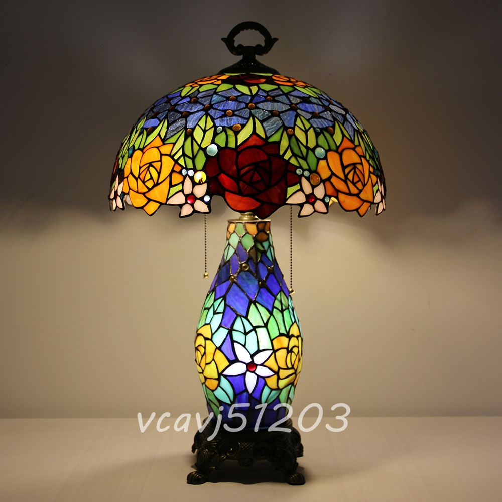 ◆綺麗◆芸術品◆ステンドランプ Rose 花柄 照明 ティファニー技法 ステンドグラス 室内装飾 レトロな雰囲気 テーブルスタンド
