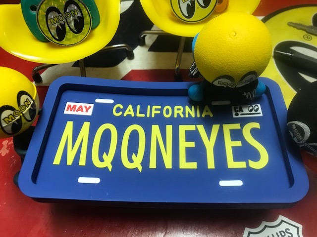 MOONEYES カリフォルニア ライセンス プレート ラバートレイ　検索用→ムーンアイズ、アイボール、アメリカン雑貨、タイヤ等同梱OK、STP _画像1