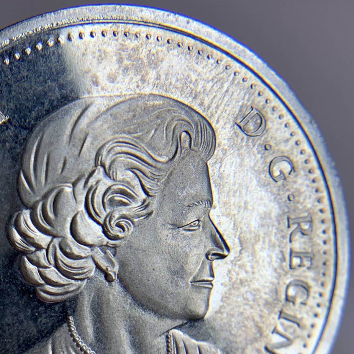 #N3-86 カナダ古銭　メープル銀貨幣　エリザベス2女王　コイン　旧家蔵出　直径35.1mm厚さ2.7mm量目18.7g　希少_画像8