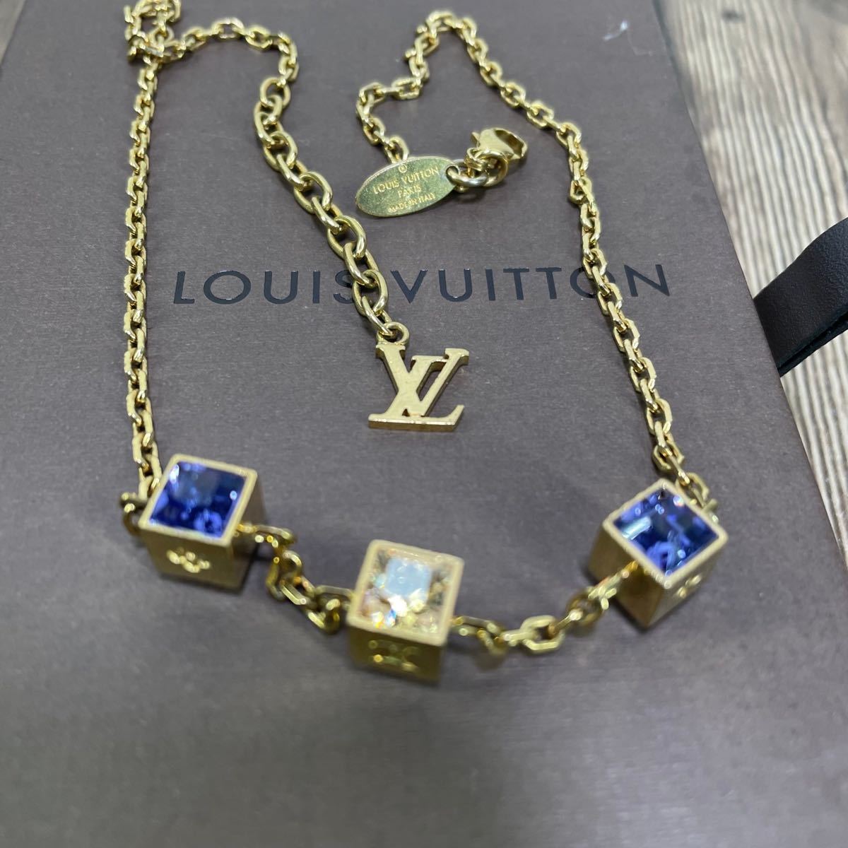 LOUIS VUITTON / ルイ ヴィトン ネックレス コリエギャンブルキューブ