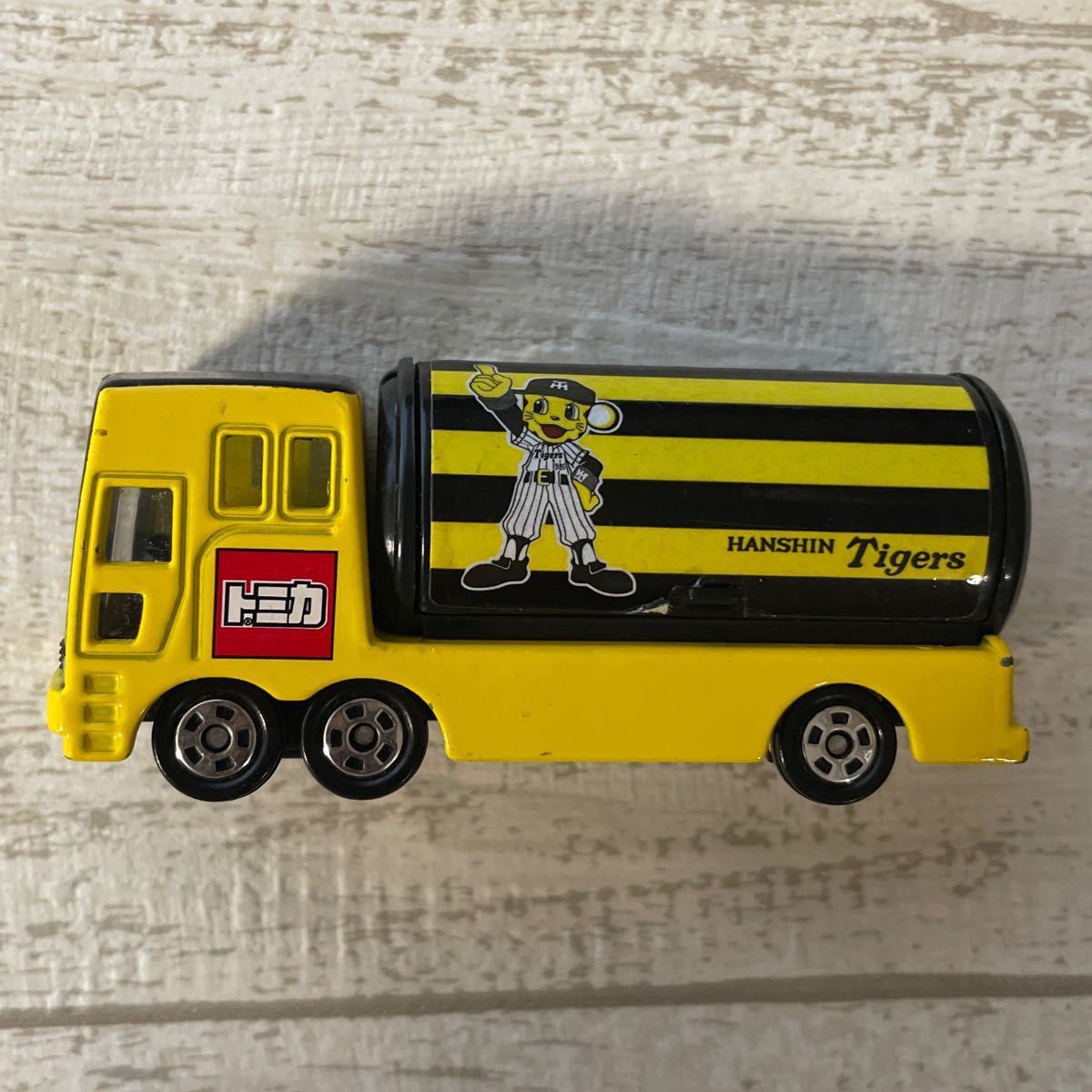 トミカ博2016 トミカイベントモデル コラボトミカ 阪神タイガース×トミカ トミカ|Yahoo!フリマ(旧PayPayフリマ) トミカ博2016 トミカイベントモデル コラボトミカ 阪神タイガース×トミカ トミカ|Yahoo!フリマ(旧PayPayフリマ)