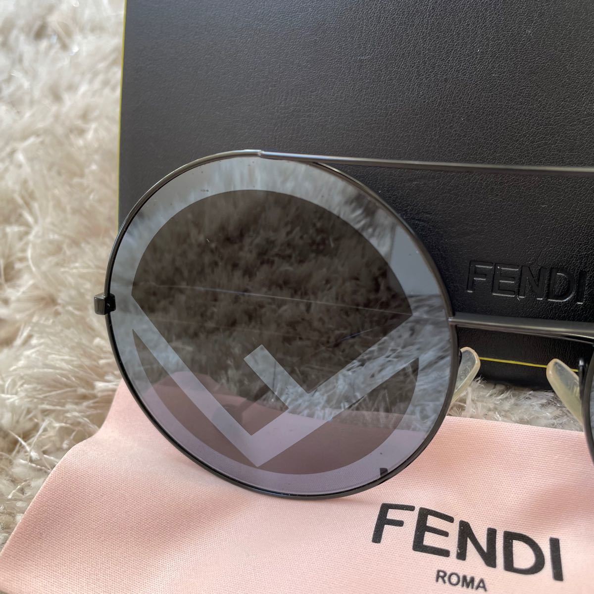 美品　フェンディ  fendi FF サングラス　眼鏡　メガネ　アイウェア　ズッカ　ユニセックス　イタリア製
