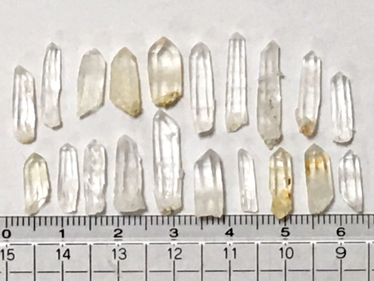 ヤフオク! - 水晶20本セット(鬼ヶ城産、国産鉱物、鉱物標本、原石、天然...