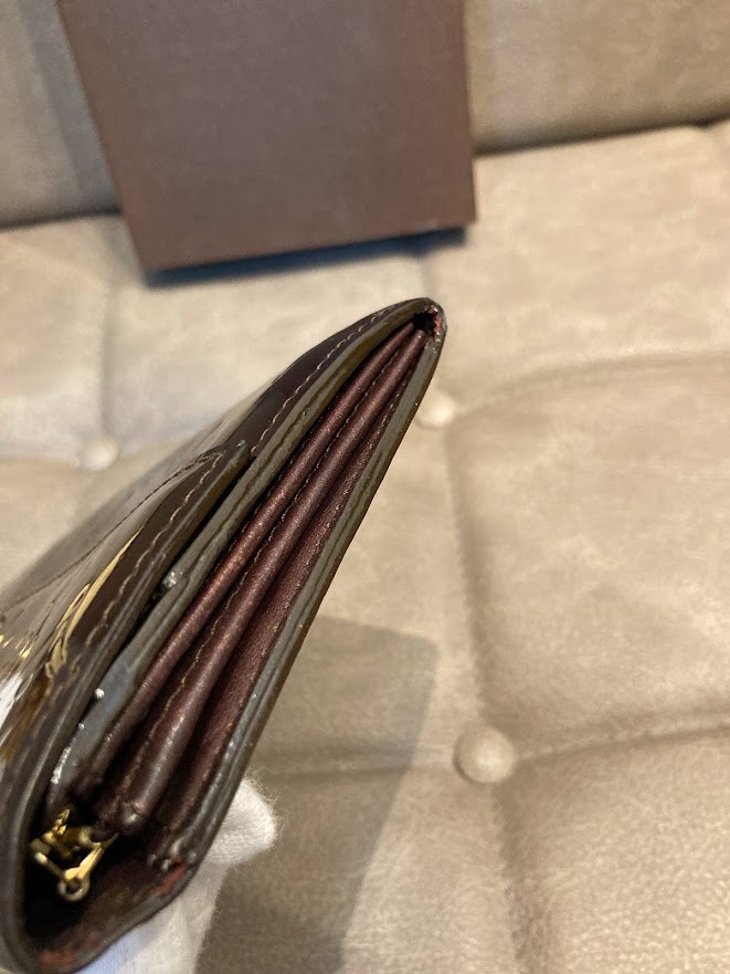 ☆ Louis Vuitton ルイヴィトン M93524 ヴェルニ ポルトフォイユ サラ