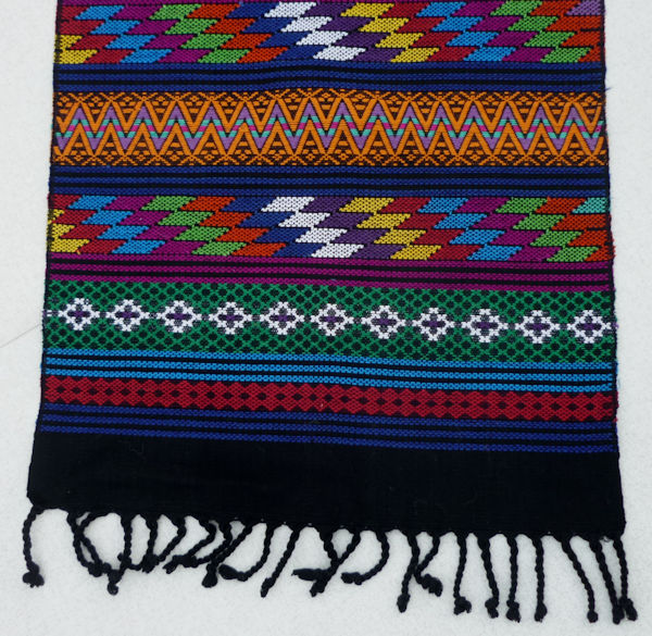 送料無料 GUS-03 グアテマラ テーブルクロス 壁掛け 小型 民族織物 伝統織物 手織り 綺麗 可愛い_画像2