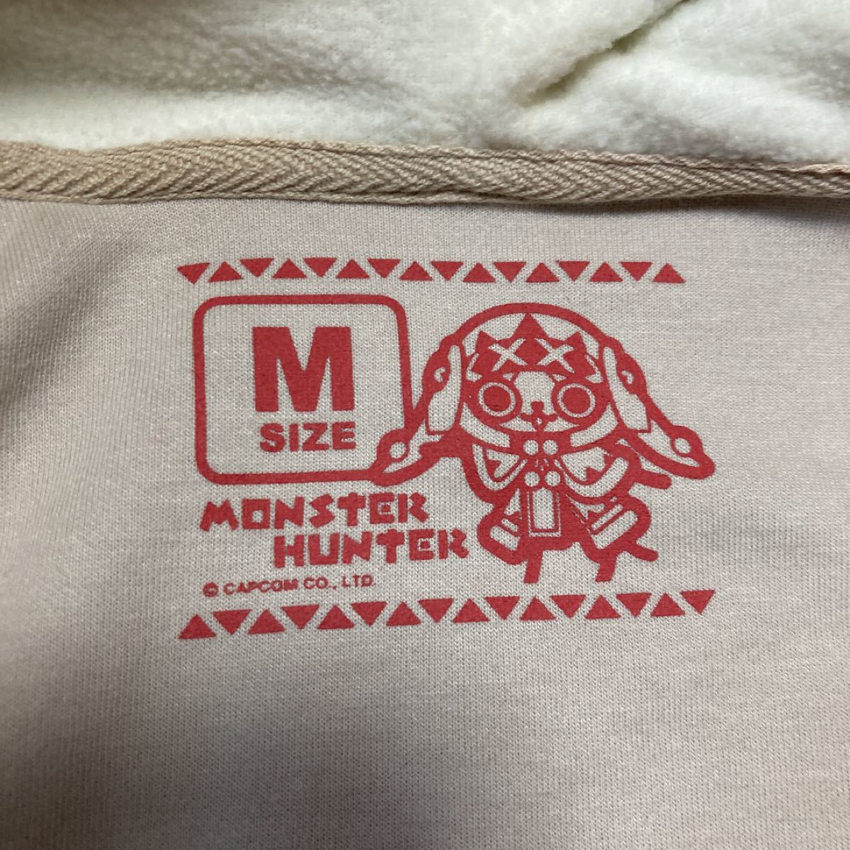 完売品 未使用 モンスターハンター ウルクスス パーカー Mサイズ 完売品 未使用 モンスターハンター ウルクスス パーカー Mサイズ