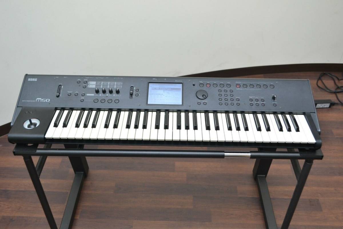 Korg コルグ M50 シンセサイザー www.ebluedrive.be