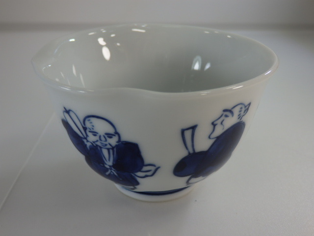 煎茶道具 栄山造 染付『蓮唐草文』煎茶碗 五客セット茶道具☆時代物 取り寄せた本物の商品 煎茶道具 栄山造 染付『蓮唐草文』煎茶碗 五客セット茶道具★時代物★★ 陶芸