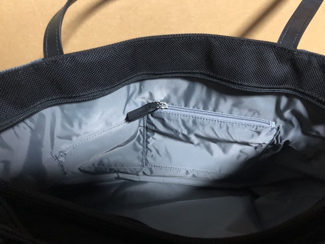 今年も話題の 新品 正規品 本物 TUMI トートバッグ バック トゥミ バリ