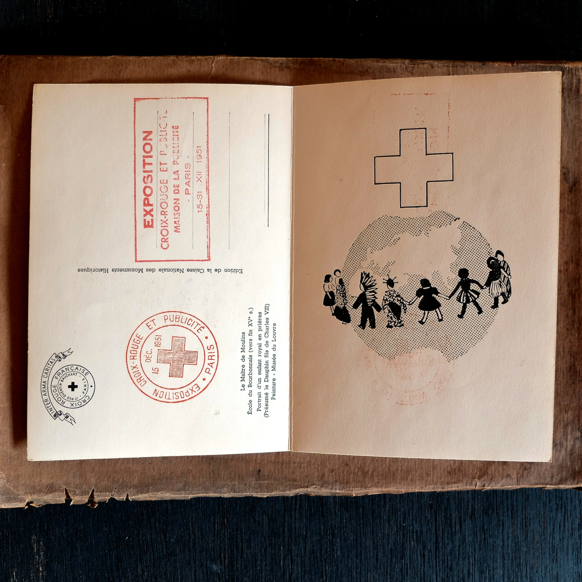 フランスアンティーク★コーネルの箱に使われた切手付きポストカード 祈る子供B/アッサンブラージュ コラージュ アトリエ カフェ 額縁 棚_画像3