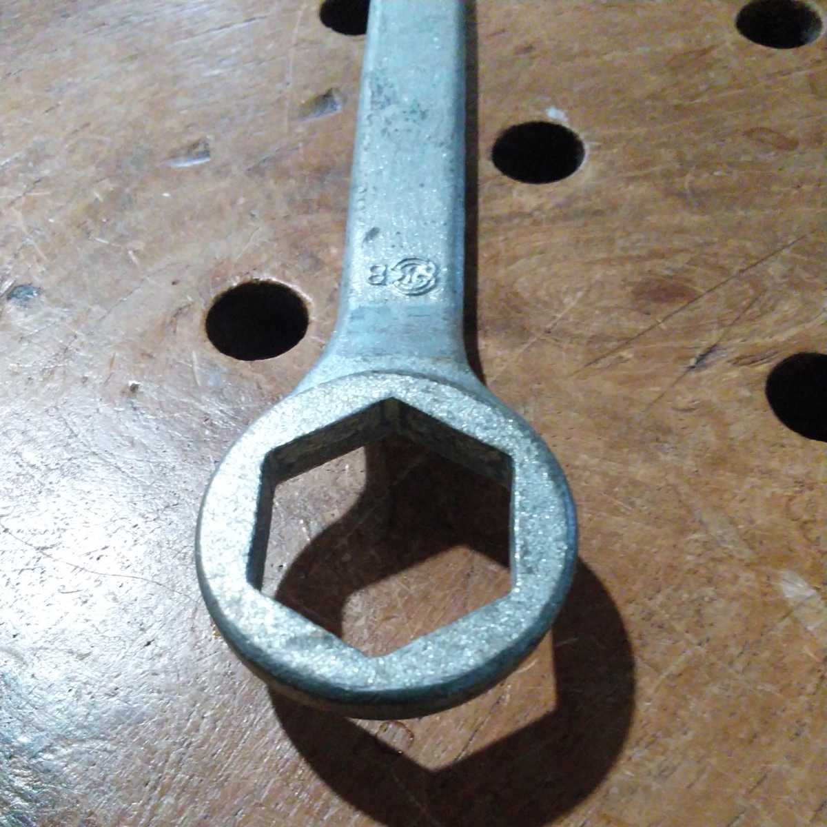  Honda loaded tool maintenance for tool glasses wrench size 23mm. old Logo HM HONDA total length 133.4mm approximately 9.6mm. offset back surface - RK B very popular!