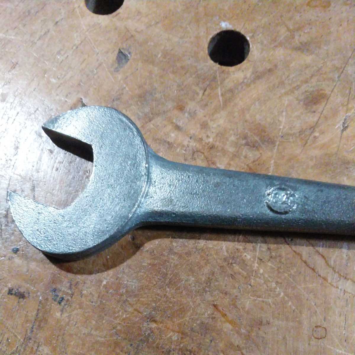  Tohatsu Tokyo engine loaded tool combination wrench tire lever attaching size inscription 19mm. total length 171.1mm. Ran pet Scrambler 