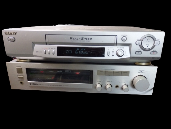 高品質の激安 HiFi ステレオ VHSビデオデッキ【SLV-R155】リモコンなし