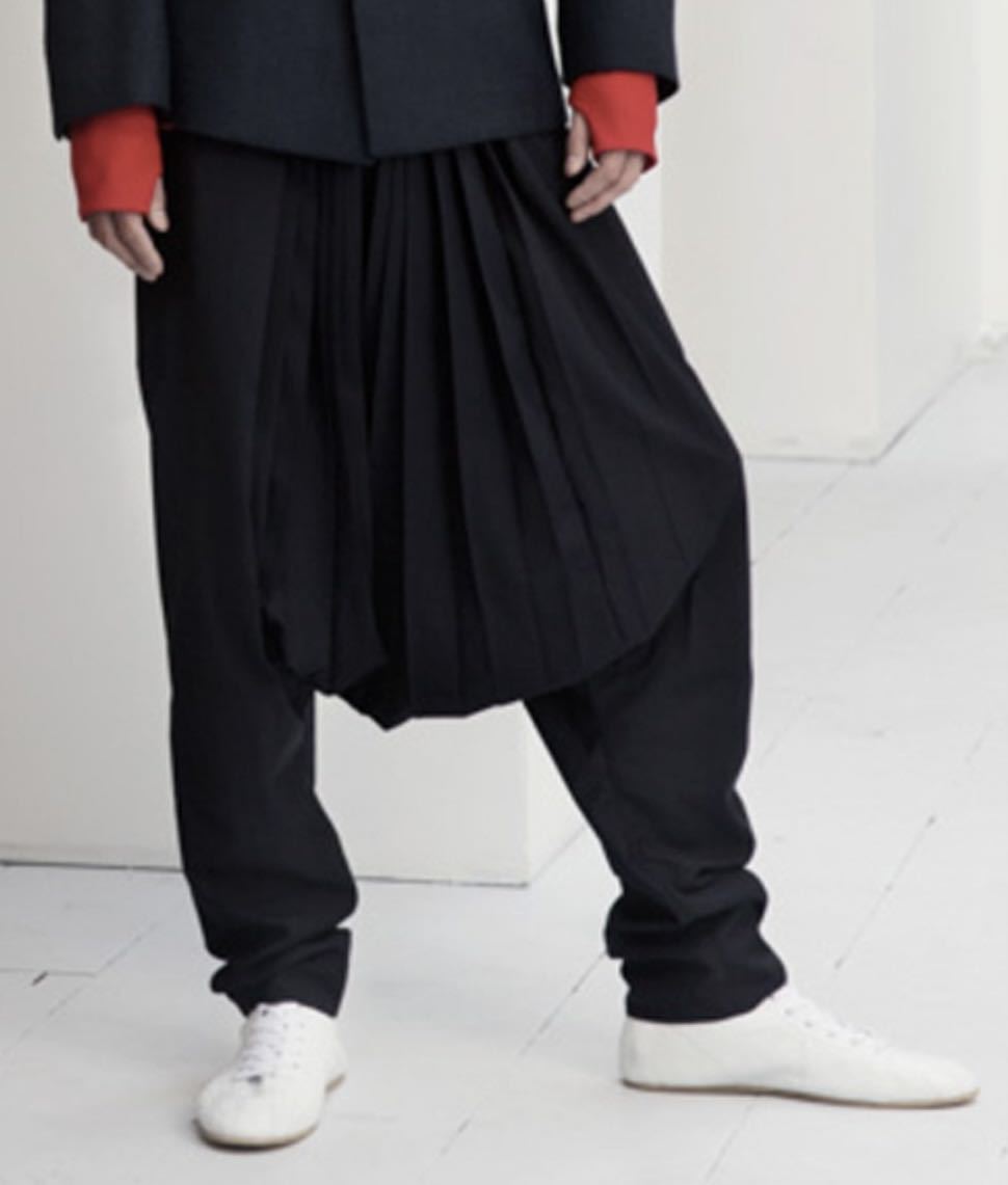 【激レア】【美品】　HED MAYNER へドメイナー　24 PLEATS PANTS プリーツパンツ