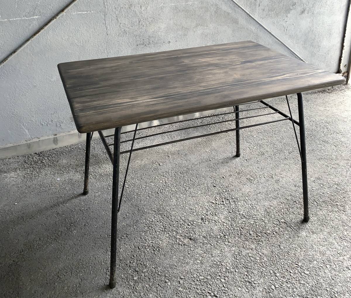 アイアン　テーブル　アイアンテーブル　古道具　古材　古木　シャビー　ブロカント　机　ダイニングテーブル