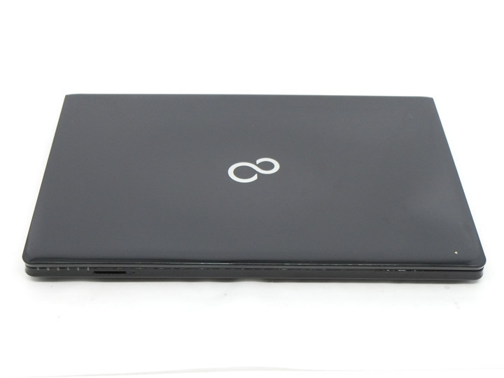 FMV 　AH53/U 　４世代i7　　通電しません　止めネジ欠品　　NOチェック詳細不明　　ノートPCパソコン　ジャンク品