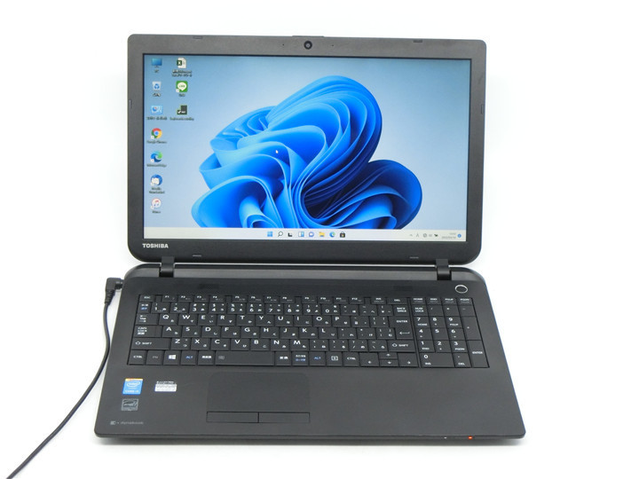 Win11Pro/カメラ内蔵/中古/15.6型/ノートPC/爆速新品SSD256/4GB/4世代I3/TOSHIBA BB25/NB 無線マウスOffice搭載/HDMI/無線WIFI/テンキー