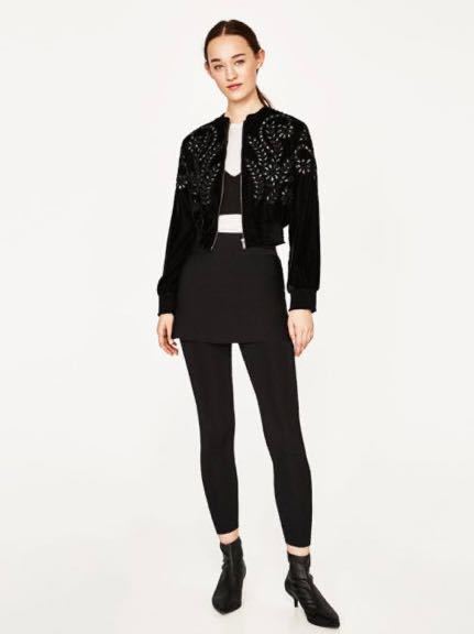 ZARA ザラ 刺繍入りベルベットボンバージャケット アウター ZARA ザラ 刺繍入りベルベットボンバージャケット アウター