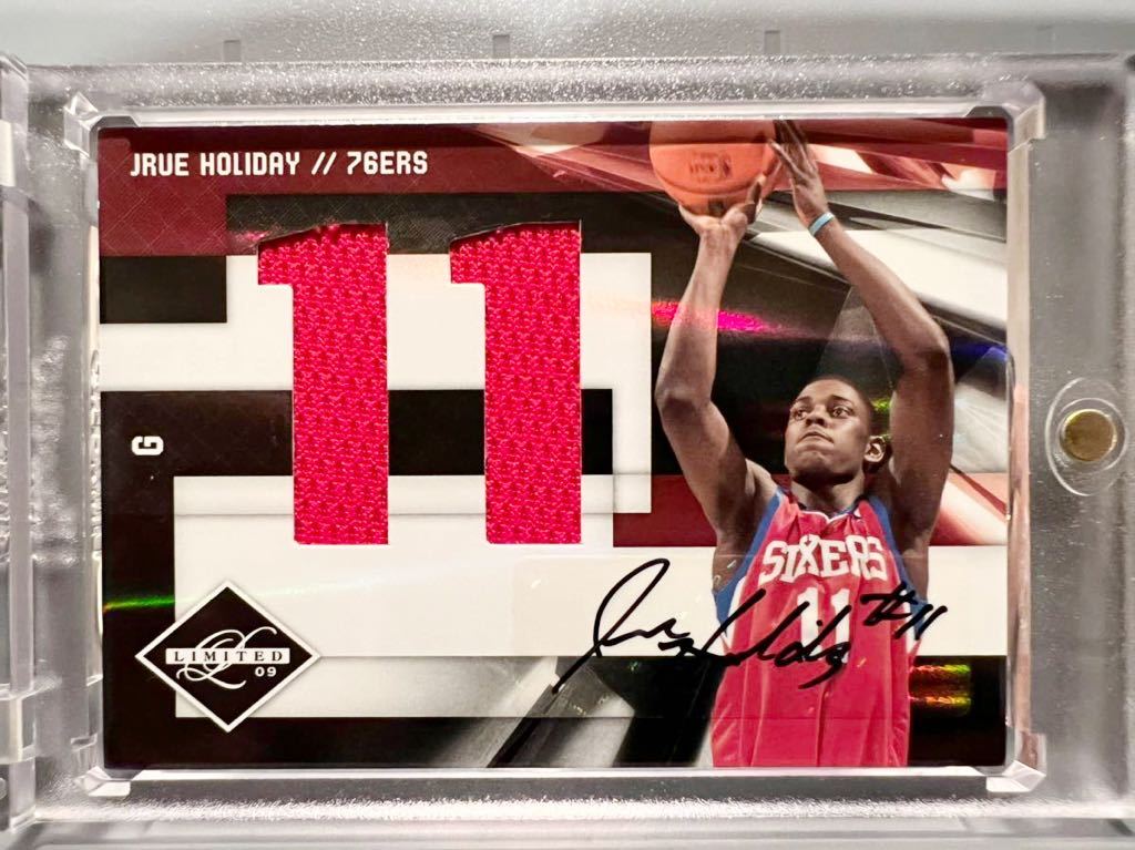 ①2 新品 NBA 回転式 キーホルダー 28種類 まとめ売り