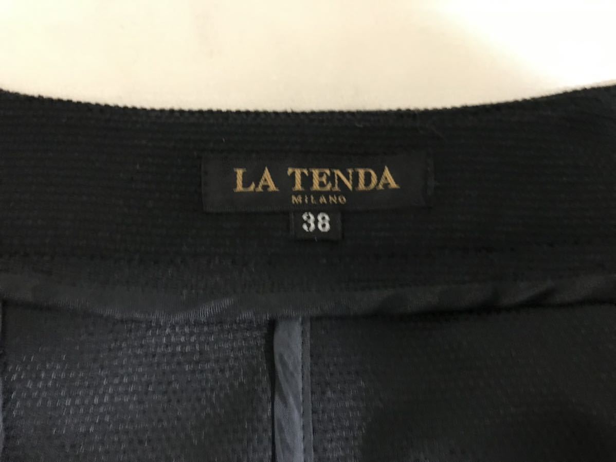 新品未使用本物ラテンダミラノLATENDAノーカラーコットン光沢ドレスジャケットレディースビジネススーツ黒ブラック36Sライカ