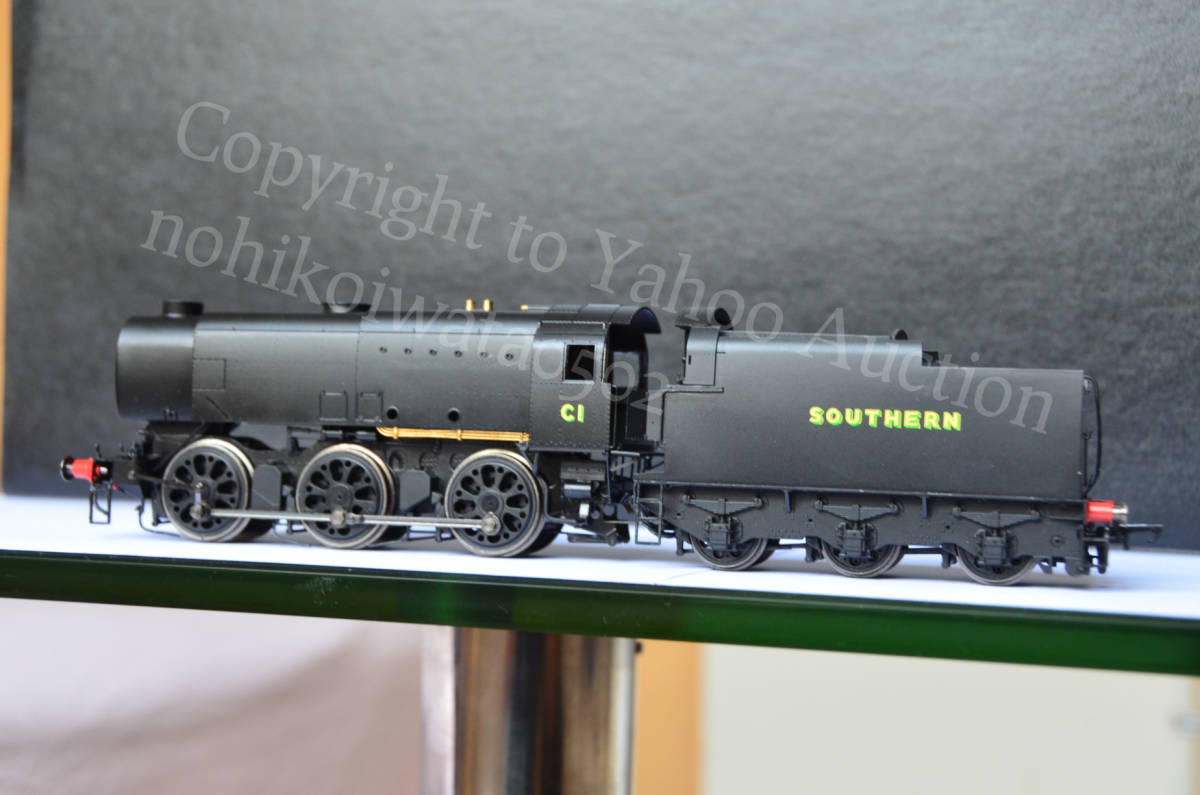 イギリス ヤフオク! - Hornby Locomotion NRM R3595 SR 0-6-0 Q1 Class