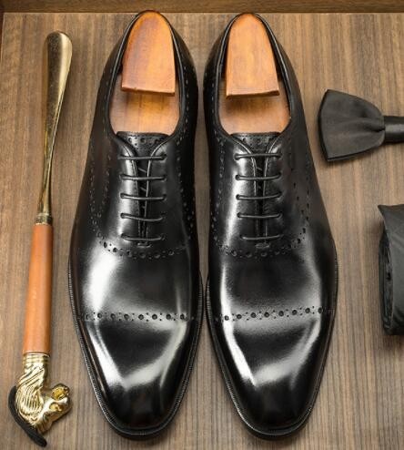 【25.5cm】193-811A新品メンズ 本革 ビジネスシューズ 内羽根 高品質 ブローグシューズ 華やかなスタイル 高級紳士靴