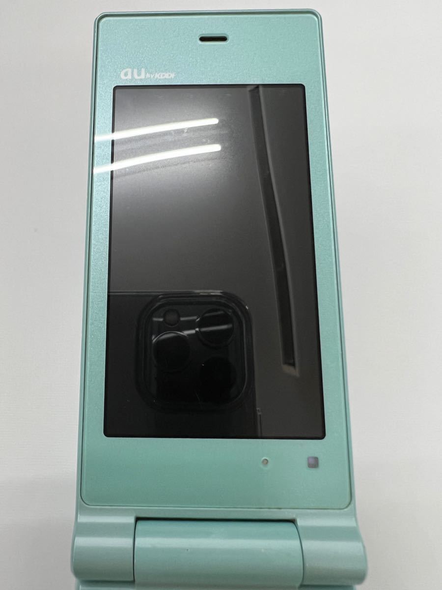 au携帯電話 ガラケー 二つ折り充電器付きジャンク品扱い 動作 au携帯電話 ガラケー 二つ折り充電器付きジャンク品扱い 動作