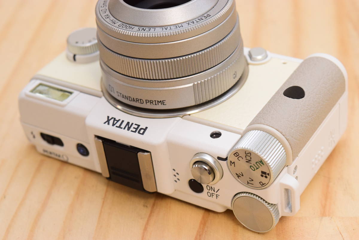 C03◇ほぼ新品◇ペンタックス PENTAX Q ボディ 01 / 02 / 06 トリプル