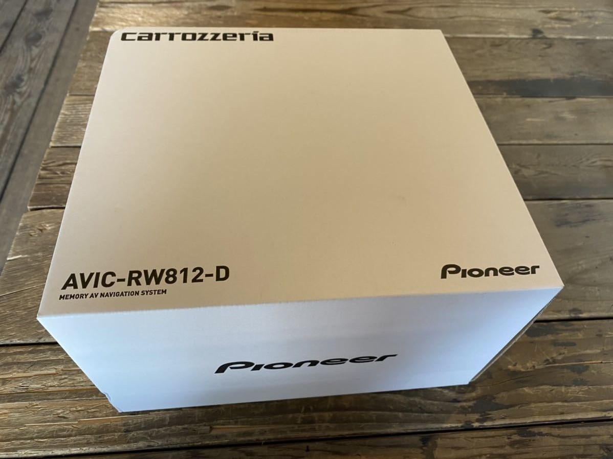 新製品】AVIC-RW812☆パイオニア/カロッツェリア地デジ楽ナビ(200mm