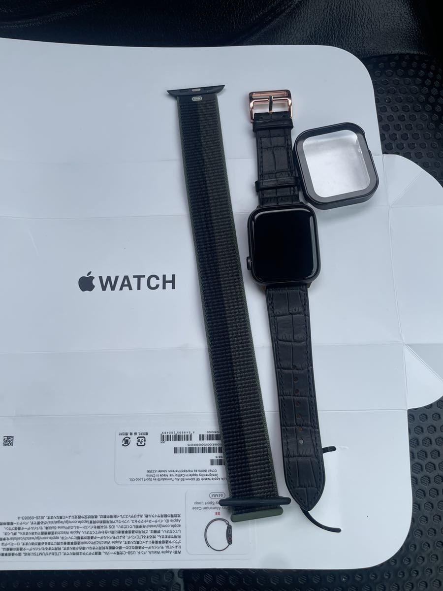 新品 Apple Watch SE(GPS + Cellularモデル)44mm-