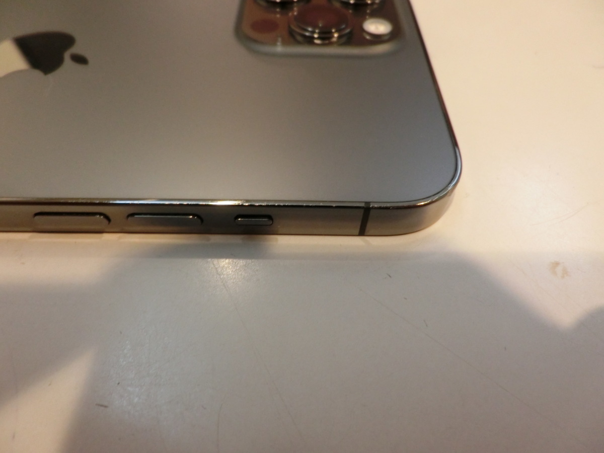 SIMフリー☆Apple iPhone12 Pro Max 256GB グラファイト 美品 本体のみ