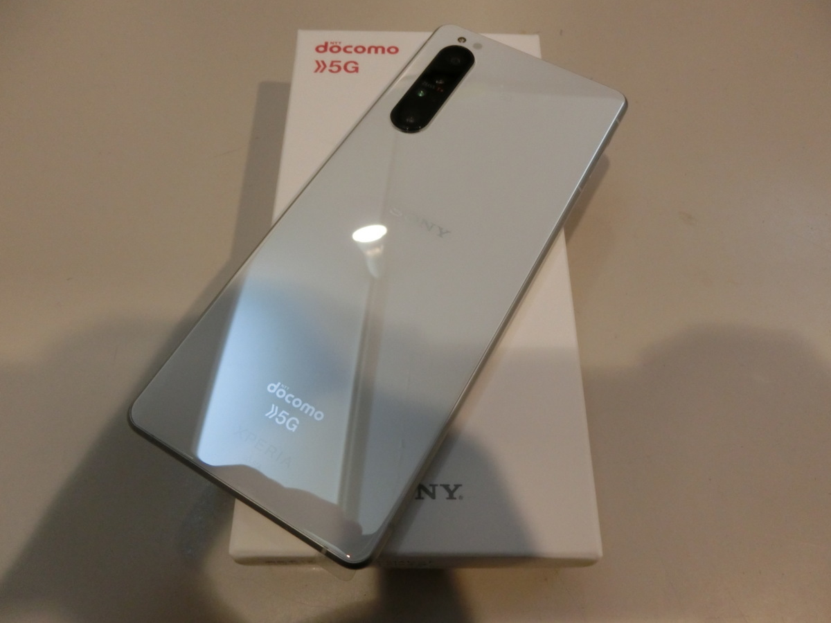SIMフリー☆docomo ○判定 Xperia 1 II SO-51A ホワイト 新品未使用品
