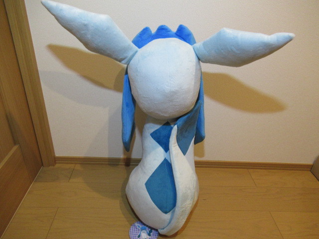 グレイシア 等身大ぬいぐるみ ポケモンセンターオリジナル item グレイシア 等身大ぬいぐるみ ポケモンセンターオリジナル item
