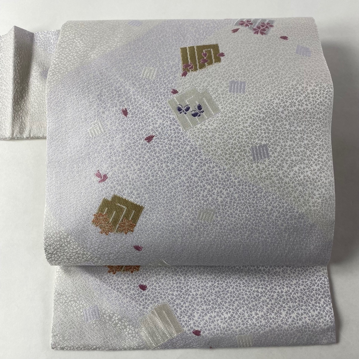 名古屋帯 名品 小花ちらし 源氏香 桜 薄紫 正絹 【】 | bioimune.com.br