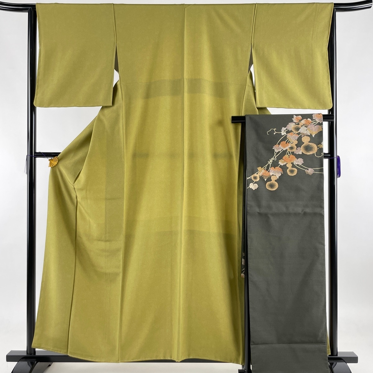 江戸小紋 美品 秀品 落款 菊唐草 抹茶色 袷 身丈159cm 裄丈64cm M 正絹